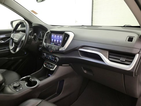 Used 2024 GMC Terrain SLT image 37