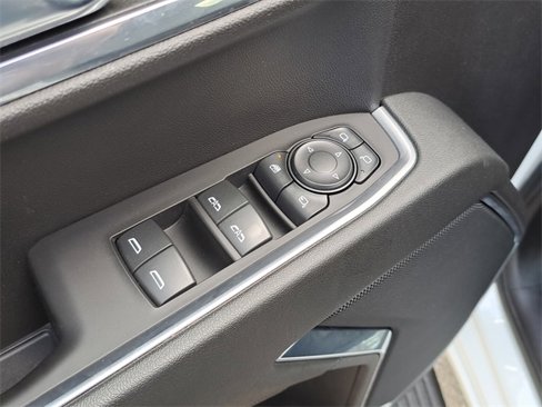 Used 2024 GMC Sierra 1500 SLT image 21