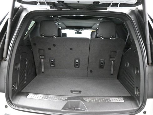 Used 2023 Chevrolet Tahoe Z71 image 9