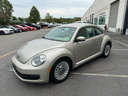 Used 2013 Volkswagen Beetle 2.5 image 8