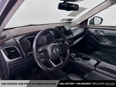 Used 2021 Nissan Rogue SL w/ Premium Package image 9