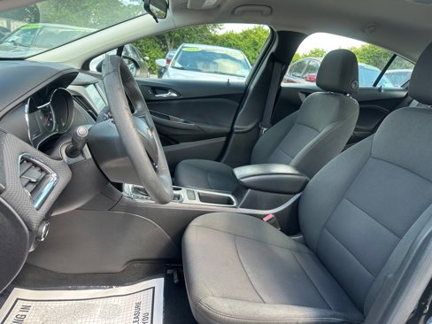 Used 2017 Chevrolet Cruze LS image 10