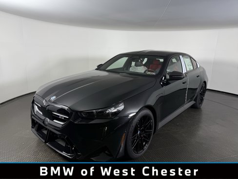 New 2026 BMW M5 w/ Carbon Package image 1