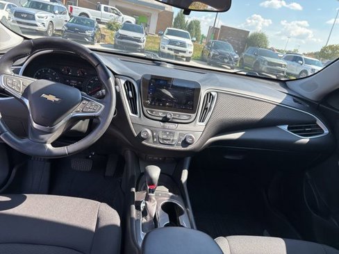 Used 2022 Chevrolet Malibu RS w/ LPO, Convenience Package 1 image 19