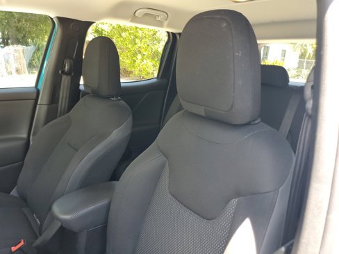 Used 2020 Jeep Renegade Altitude image 16