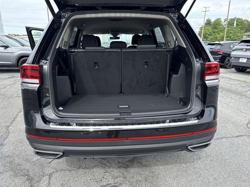 New 2025 Volkswagen Atlas SE image 45