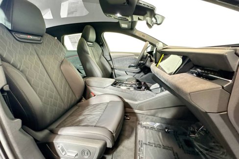 New 2025 Audi S6 e-tron Prestige image 24