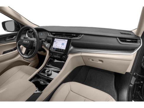 Certified 2025 Jeep Grand Cherokee Altitude image 15
