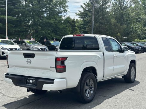 Used 2025 Nissan Frontier SV w/ SV Convenience Package image 5