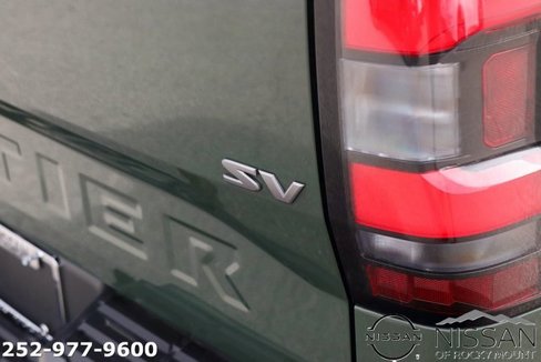 Used 2024 Nissan Frontier SV w/ SV Convenience Package image 8