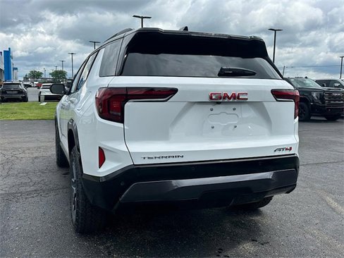 New 2026 GMC Terrain AT4 w/ Convenience Package III image 6