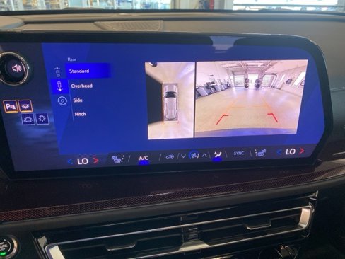 New 2026 Chevrolet Traverse Z71 w/ Enhanced Driving Package image 22