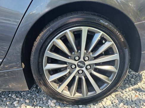 Used 2019 Lincoln MKZ Reserve image 10