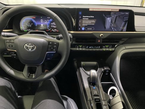 New 2026 Toyota Crown Limited w/ Advanced Technology Package image 19