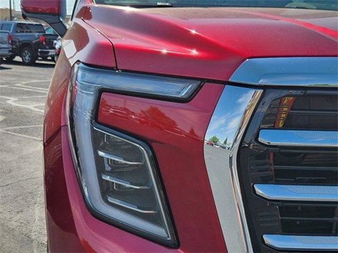 New 2025 GMC Yukon Elevation image 19