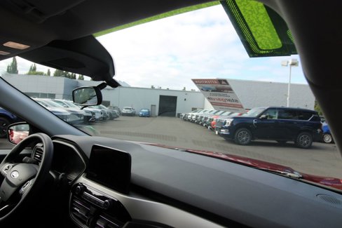 Used 2021 Ford Escape SE image 20