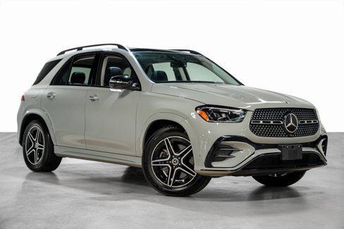 Used 2024 Mercedes-Benz GLE 350 4MATIC w/ AMG Line Exterior image 2