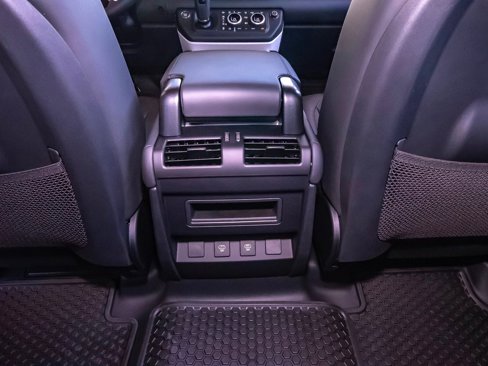 New 2025 Land Rover Defender 110 S image 50
