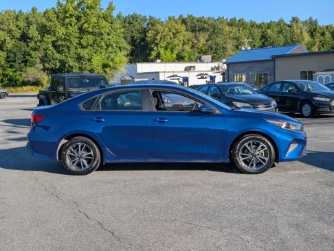 Used 2023 Kia Forte LXS image 10