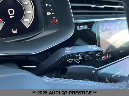 New 2025 Audi Q7 3.0T Prestige image 20