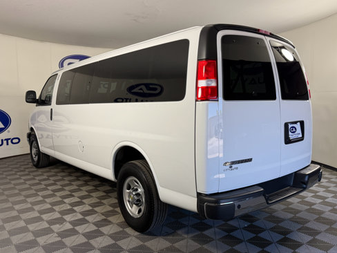 Used 2024 Chevrolet Express 3500 LT w/ LT Preferred Equipment Group image 8