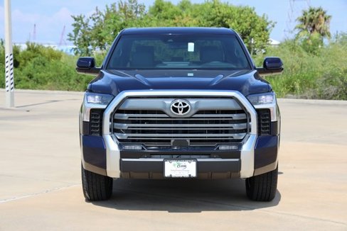 New 2026 Toyota Tundra Limited image 2