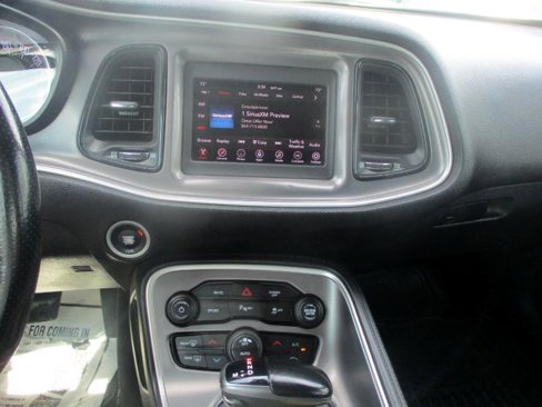 Used 2020 Dodge Challenger R/T image 14