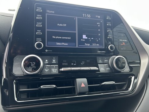 Used 2022 Toyota Highlander L image 6