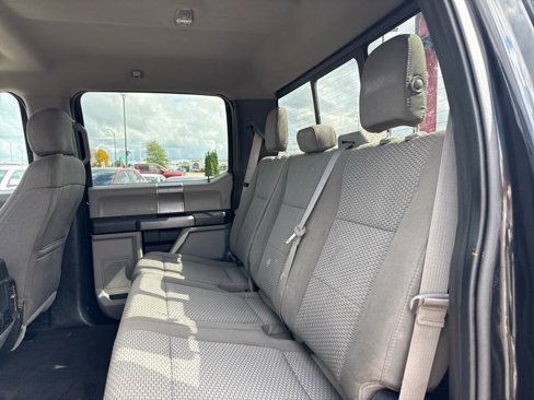 Used 2018 Ford F250 XLT w/ XLT Premium Package image 15