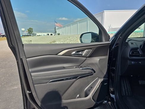 New 2026 Chevrolet Traverse High Country image 11