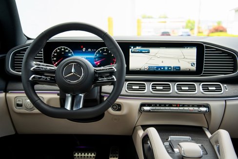 Used 2025 Mercedes-Benz GLS 450 4MATIC image 30
