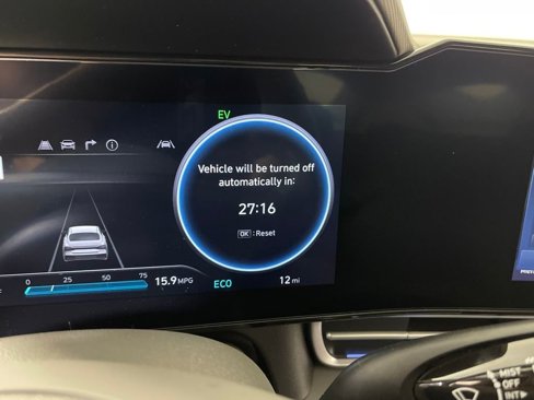 New 2025 Hyundai Elantra SEL image 21