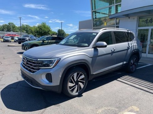 New 2025 Volkswagen Atlas SEL image 8