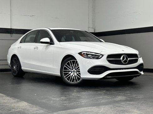 Used 2023 Mercedes-Benz C 300 Sedan image 2