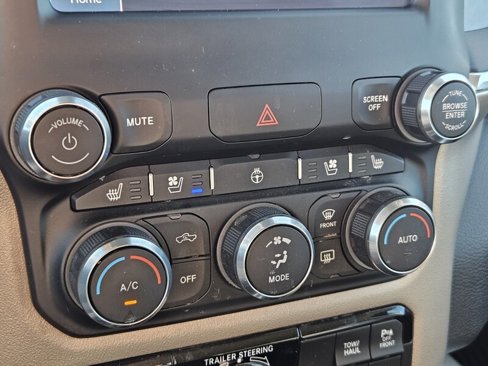 Certified 2022 RAM 1500 Laramie image 19