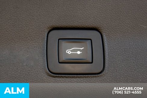 Used 2021 Chevrolet TrailBlazer LT w/ Sun and Liftgate Package image 12
