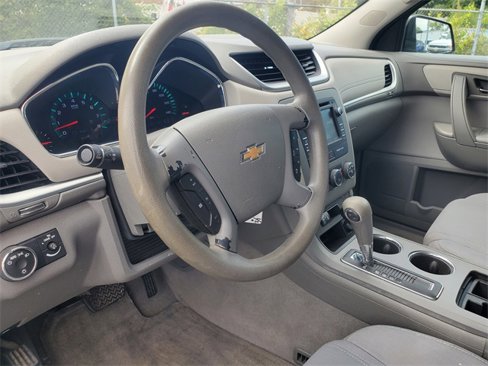 Used 2013 Chevrolet Traverse LS image 13