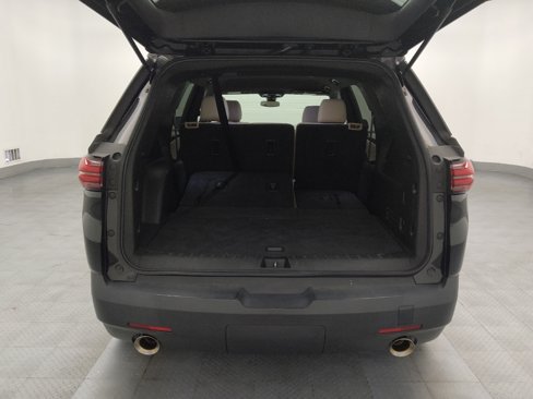 Used 2022 Chevrolet Traverse LS image 29