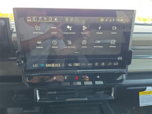 New 2026 GMC Hummer EV SUV w/ LPO, Dark Essentials Package image 21