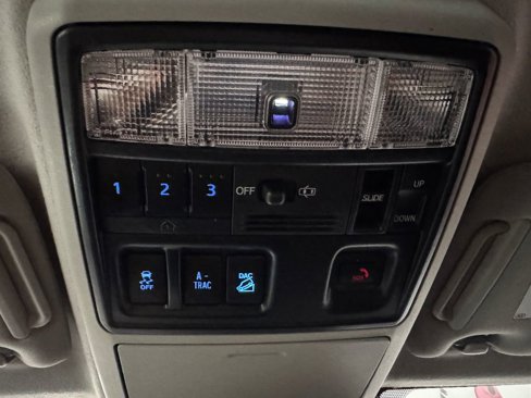 Used 2021 Toyota 4Runner Nightshade image 22