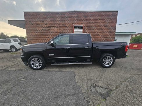 Used 2017 Chevrolet Silverado 1500 High Country image 1