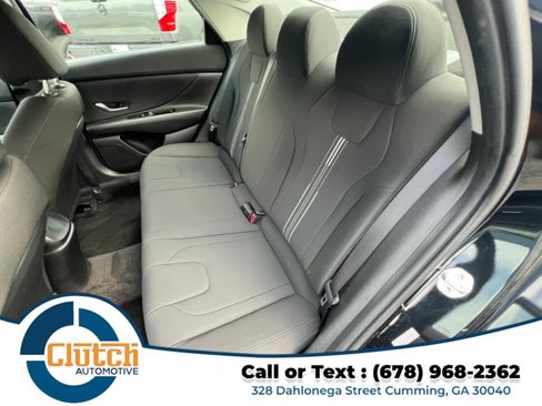 Used 2021 Hyundai Elantra SEL image 17