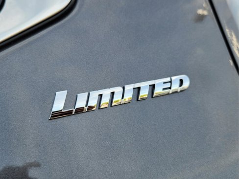 New 2025 Toyota Tundra Limited image 8