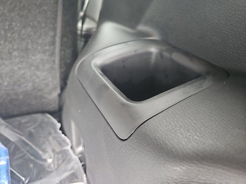 New 2025 Mitsubishi Outlander SE image 35