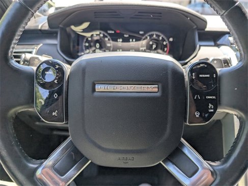 Used 2020 Land Rover Discovery HSE image 17