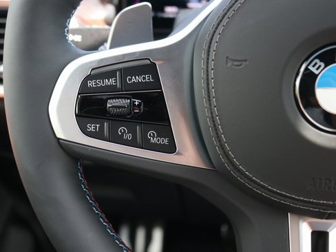 New 2026 BMW X5 M60i image 15