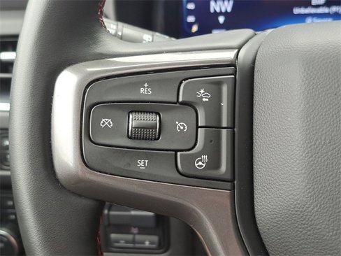 Used 2024 Chevrolet Suburban RST w/ Luxury Package image 18