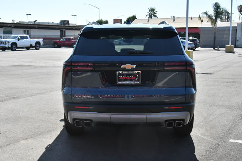 Used 2025 Chevrolet Traverse LT image 7