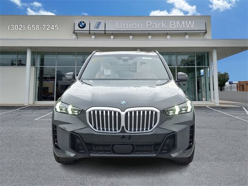 New 2026 BMW X5 xDrive50e w/ M Sport Package image 2