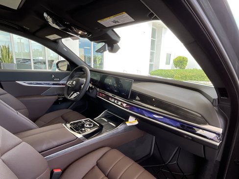 New 2026 BMW 740i w/ Executive Package image 21